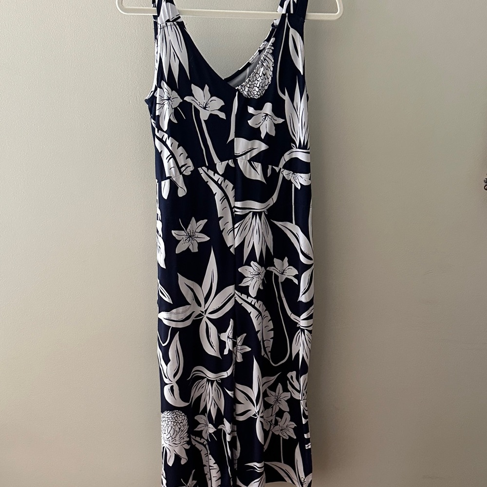Cuddl Duds Navy And White Leaf Print Jumpsuit - image 1